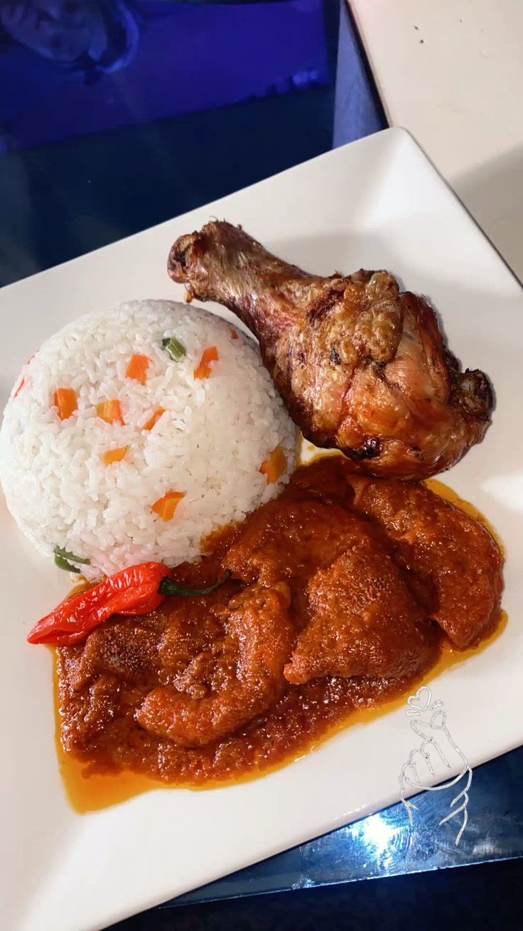 Plain rice with chicken
